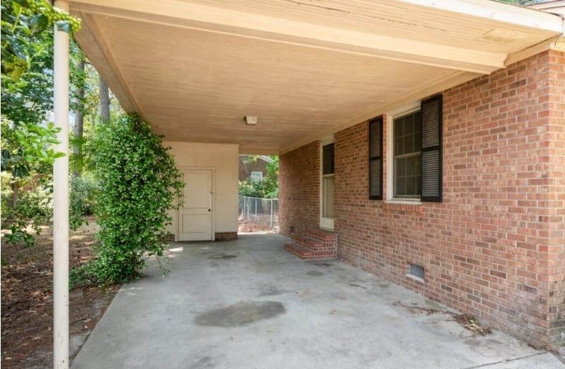 102 Adams Blvd. Greenville, NC 27858