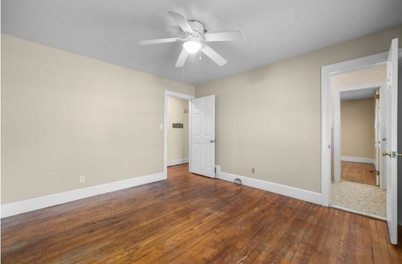 102 Adams Blvd. Greenville, NC 27858