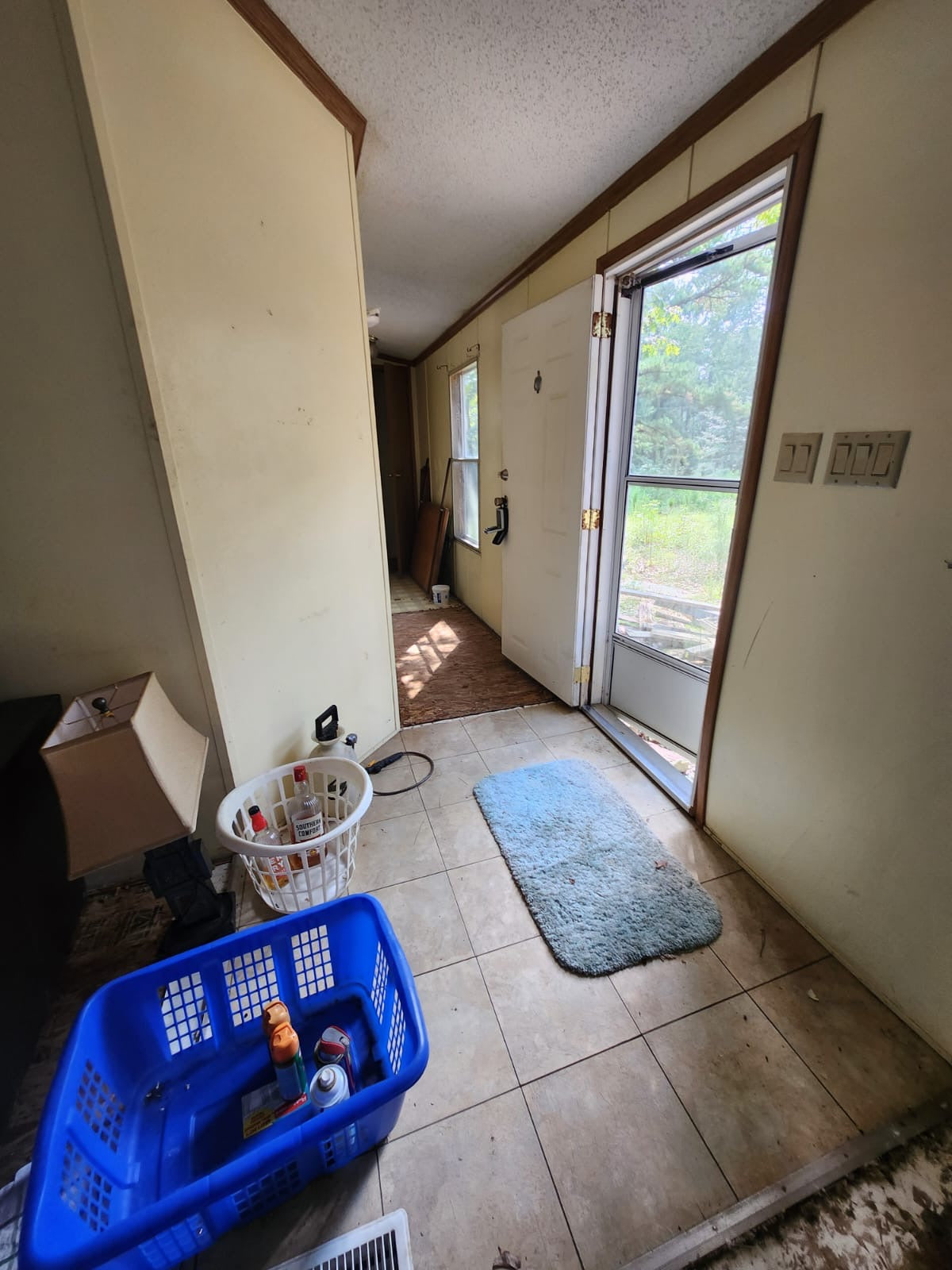 109 Creekview Dr, Vass, NC 28394