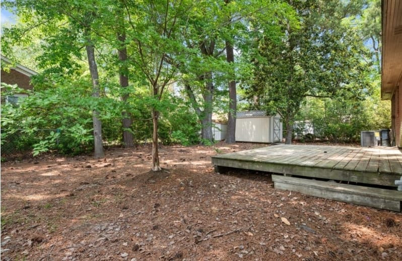 102 Adams Blvd. Greenville, NC 27858