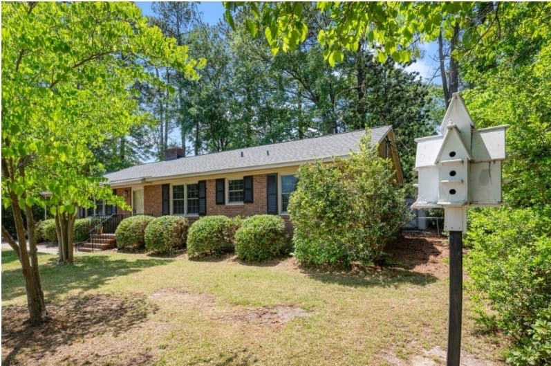 102 Adams Blvd. Greenville, NC 27858