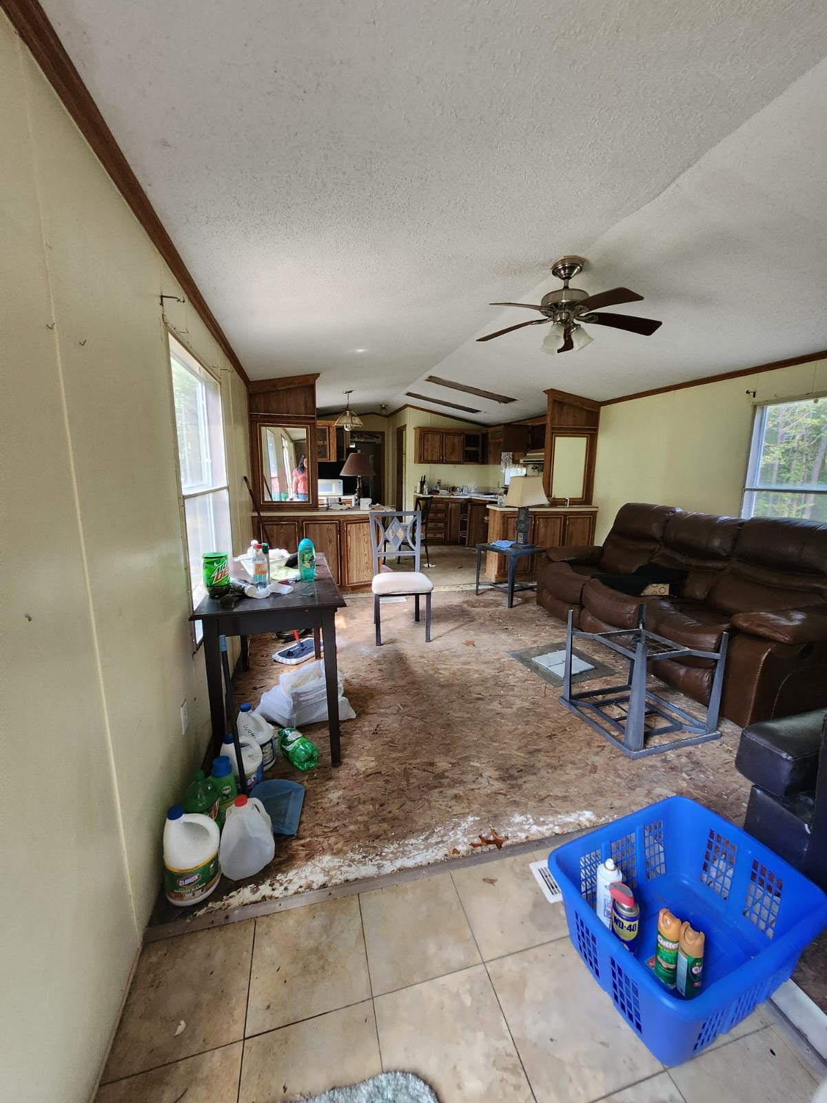 109 Creekview Dr, Vass, NC 28394