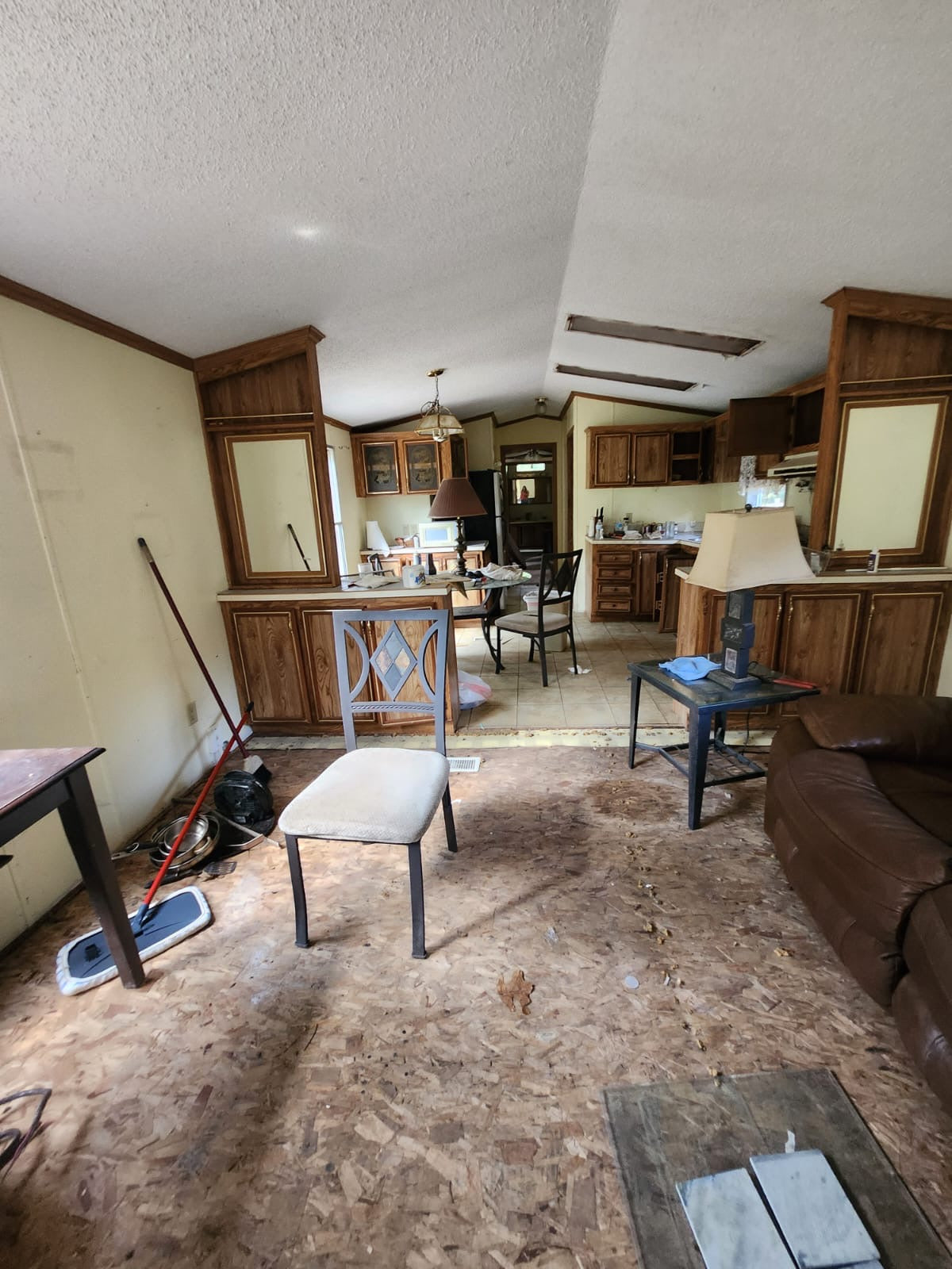 109 Creekview Dr, Vass, NC 28394