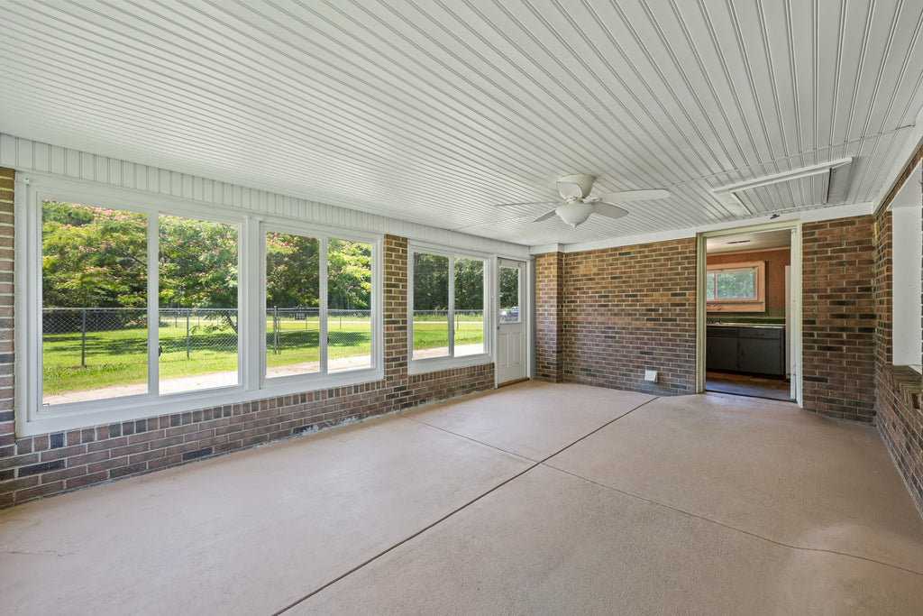 390 Richardson Rd. Dover NC 28526