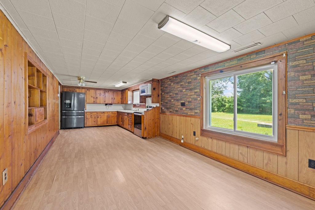 390 Richardson Rd. Dover NC 28526