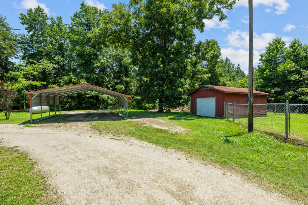 390 Richardson Rd. Dover NC 28526