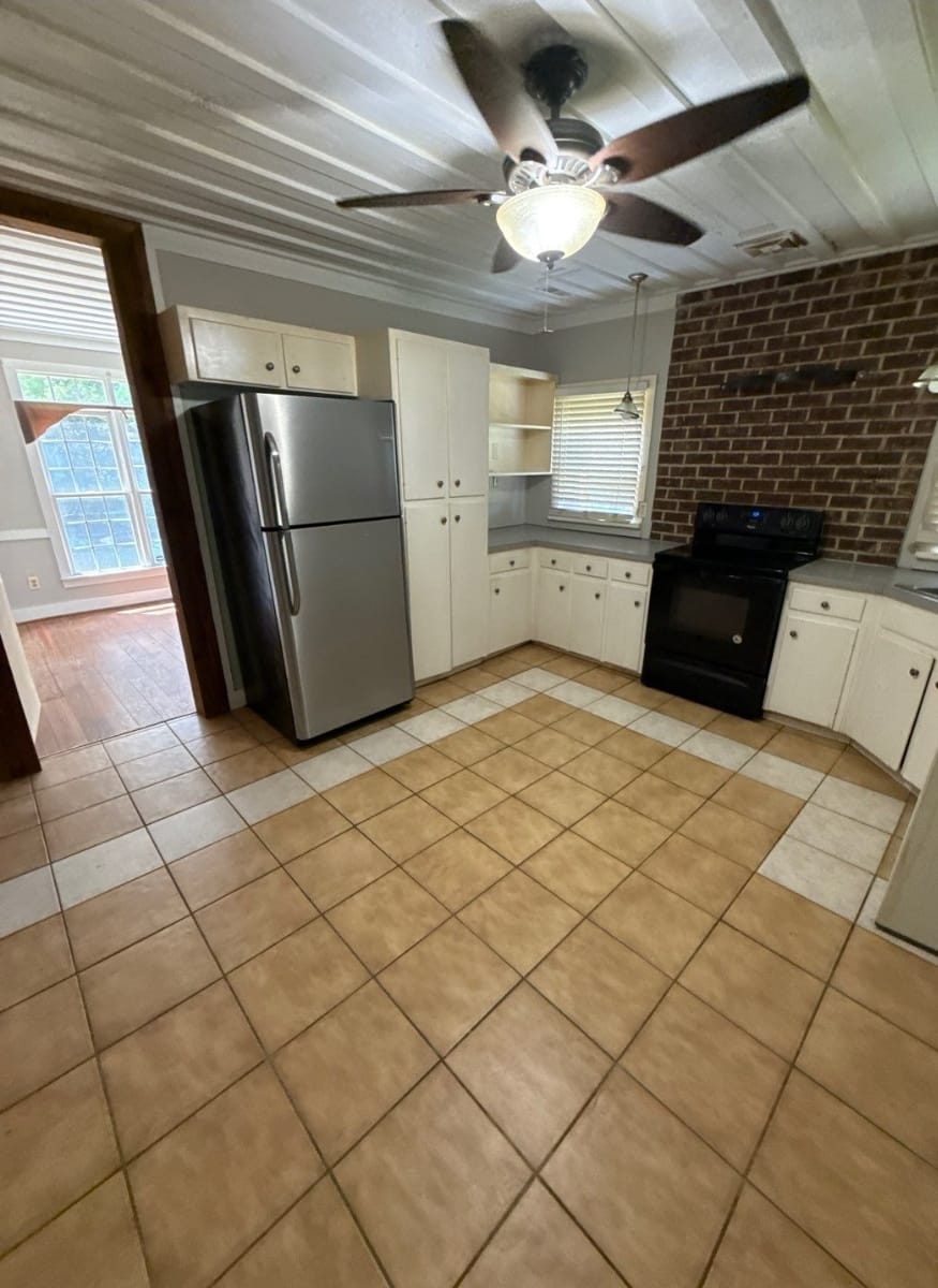 477 Creech Johnson Rd, Zebulon, NC 27597