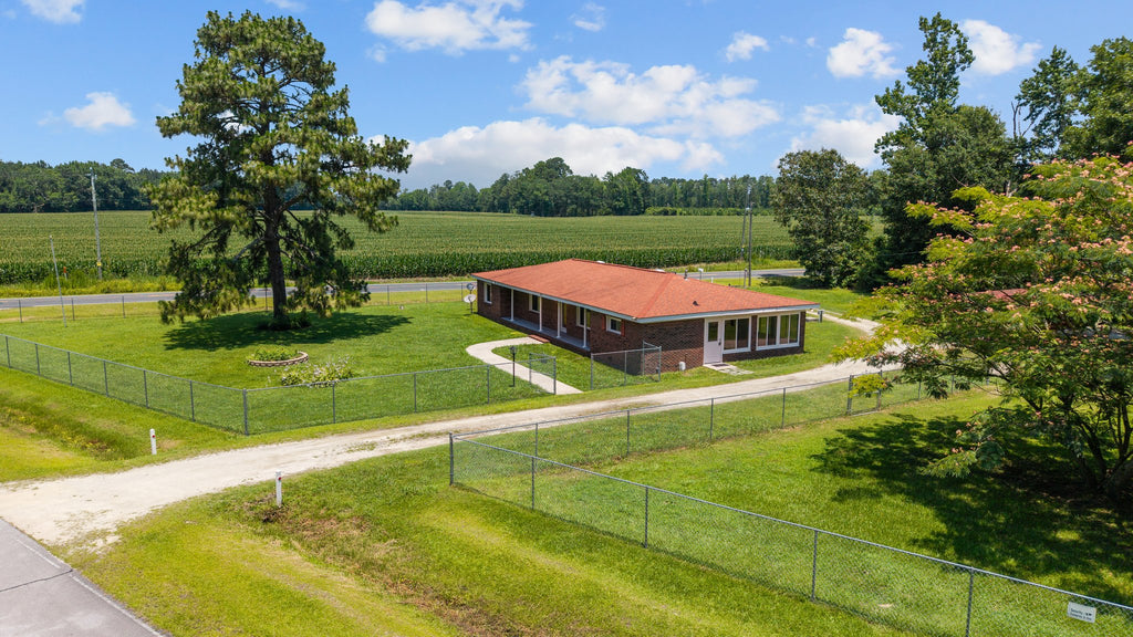 390 Richardson Rd. Dover NC 28526