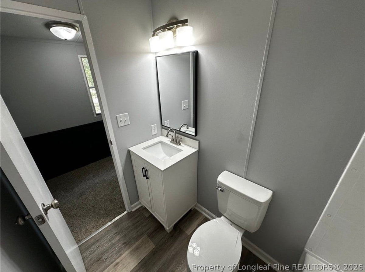 124 Autumn Dr, Vass, NC 28394