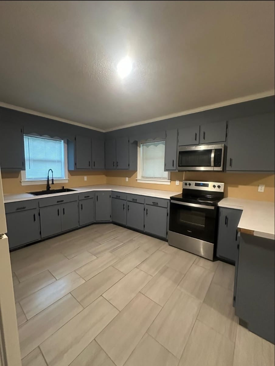 1330 E Hanrahan Rd. Ayden, NC 2850