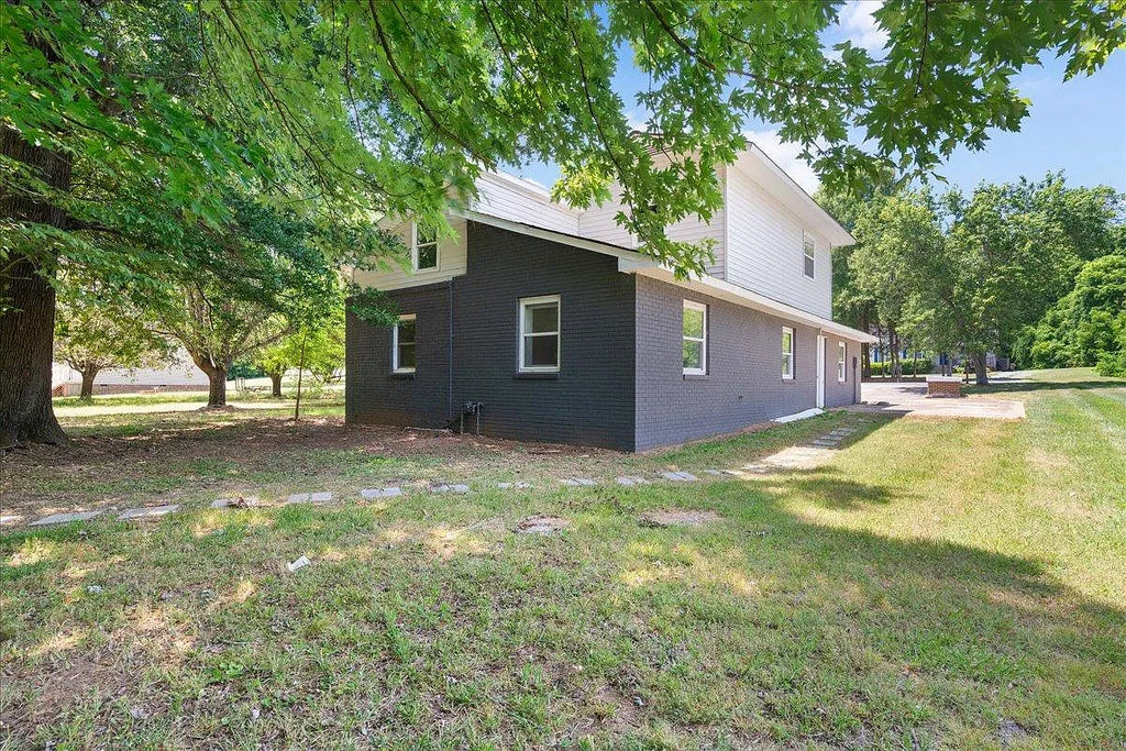 1844 Brier Ln. Graham, NC