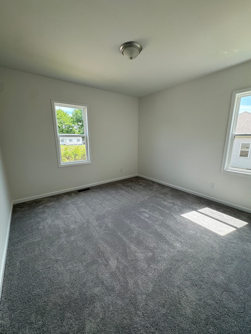 48 S Grace Way Henderson. NC 27537