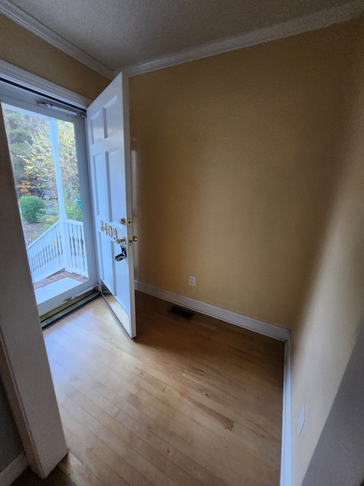 3409 Neuma Dr, Zebulon, NC 27597