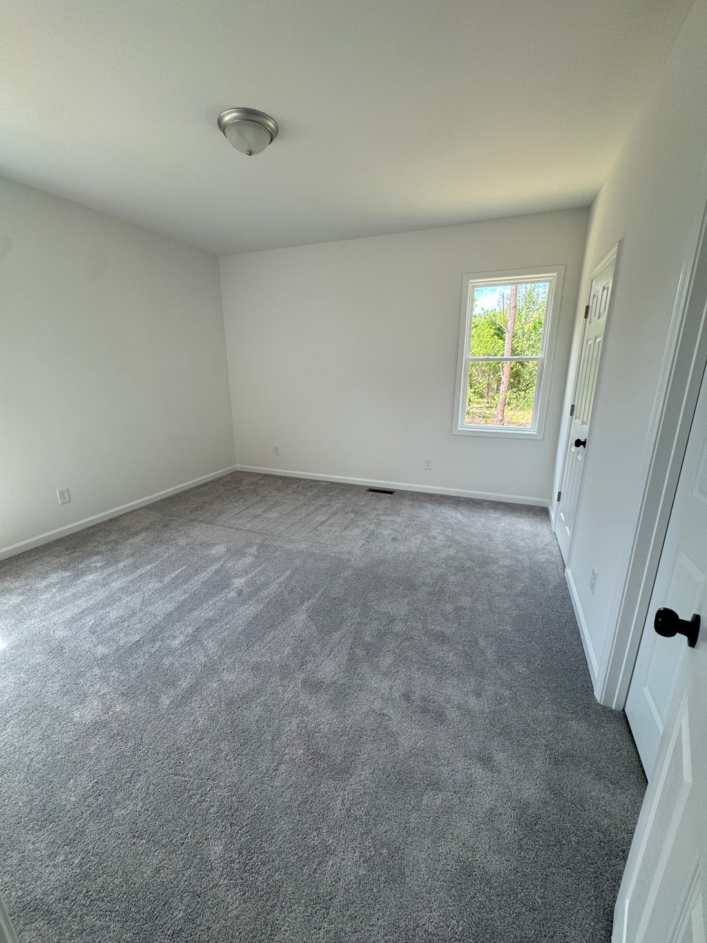 48 S Grace Way Henderson. NC 27537