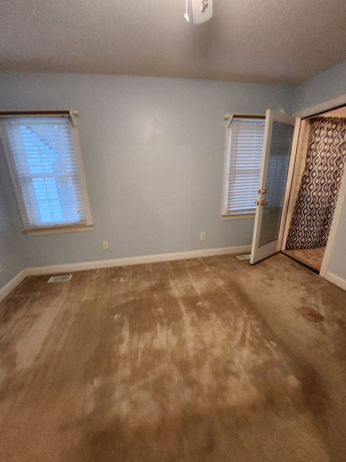 3409 Neuma Dr, Zebulon, NC 27597