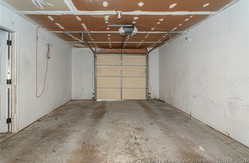 563 Alleghany Rd, Fayetteville, NC 28304