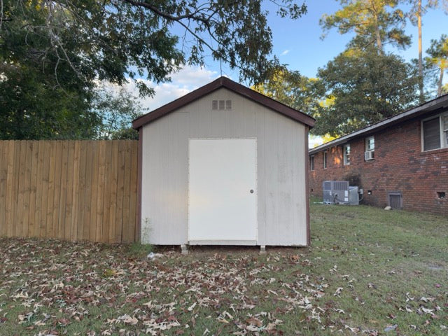 2934 Academy St, Sanford, NC 27332
