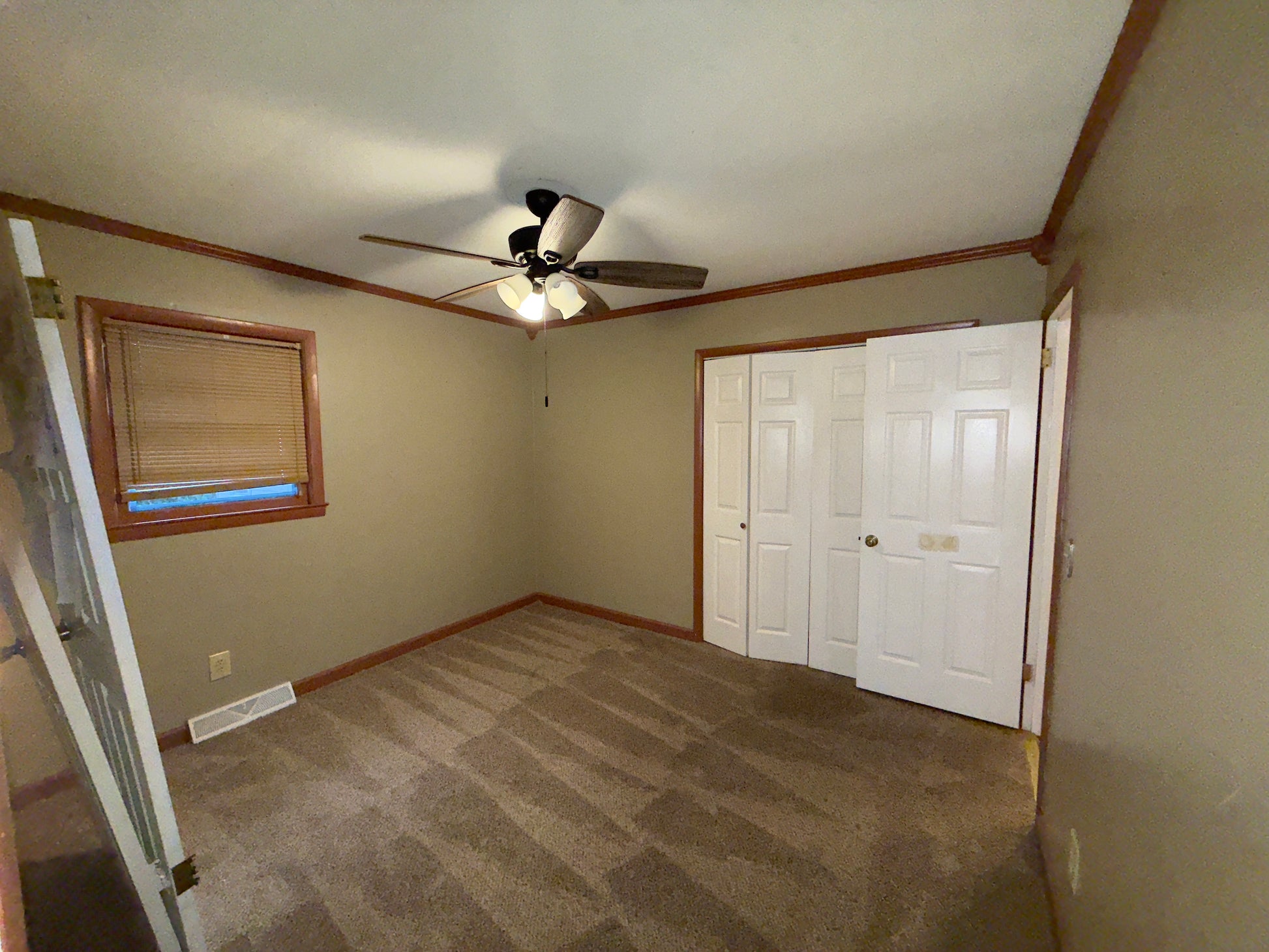 2934 Academy St, Sanford, NC 27332